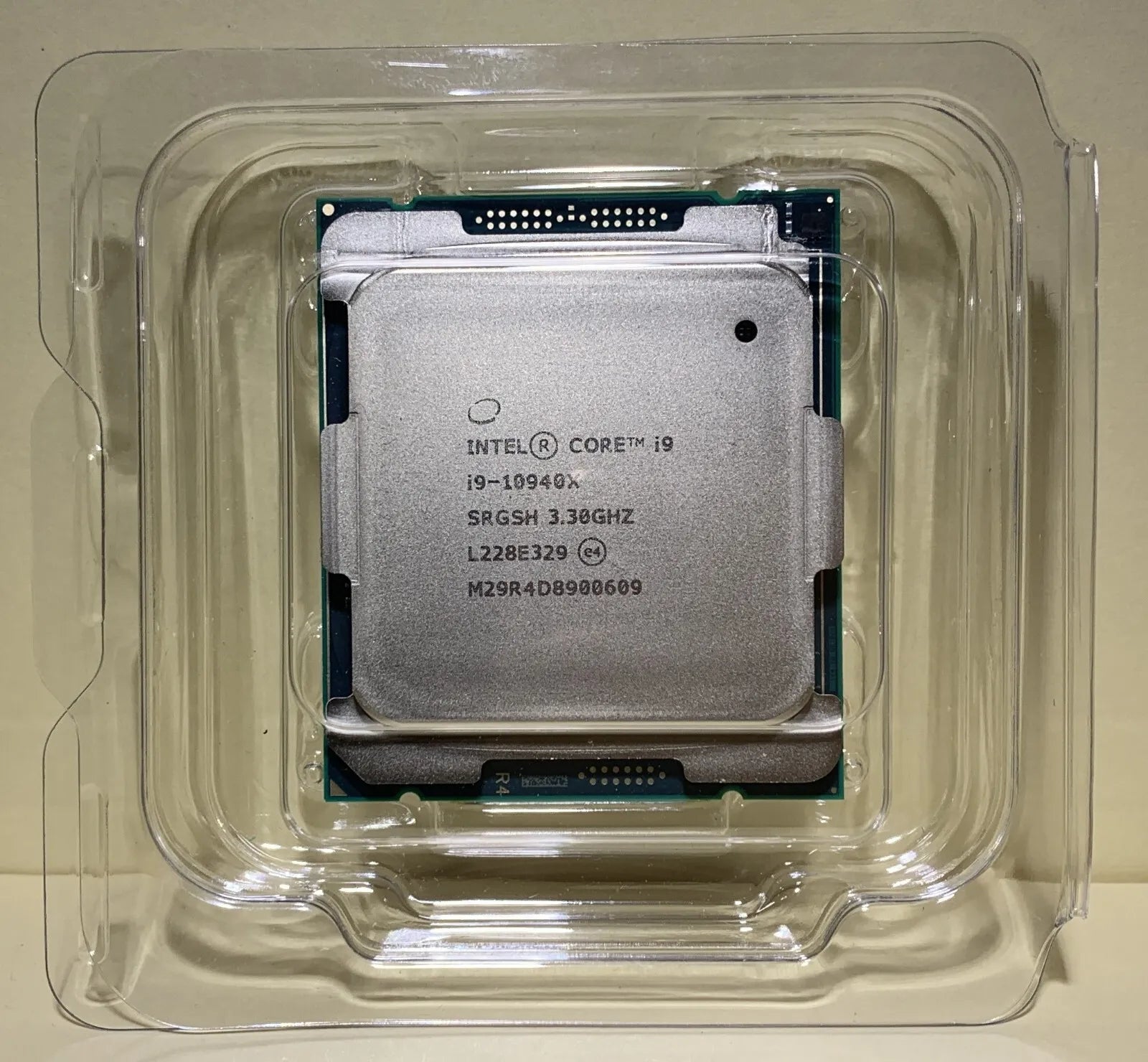 中古動作品 Intel Core i9-10940X LGA2066 CPU Intel Core i9-9960X SREZ4 3.10GHz 16 Core 165W 22M Cache