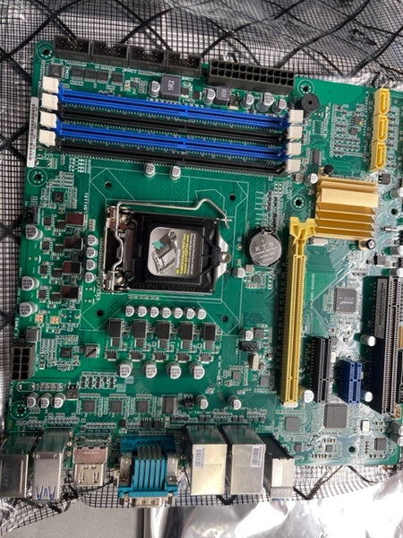 **NEW**Aaeon IMBM-Q170A Socket LGA 1151 Intel 6TH GEN DDR4 Industrial Motherboard
